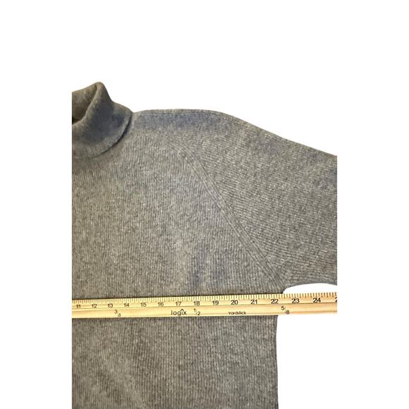 VTG The Limited 90s Grey Turtleneck Angora/Lambswool Sweater – Size M CozyCore - Picture 4 of 5